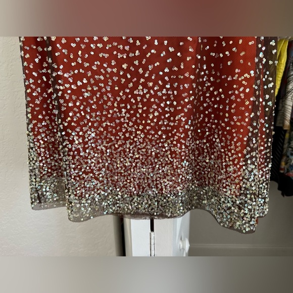 Y2K Silk w Mesh overlay and iridescent sequins LK NEW - Picture 3 of 7